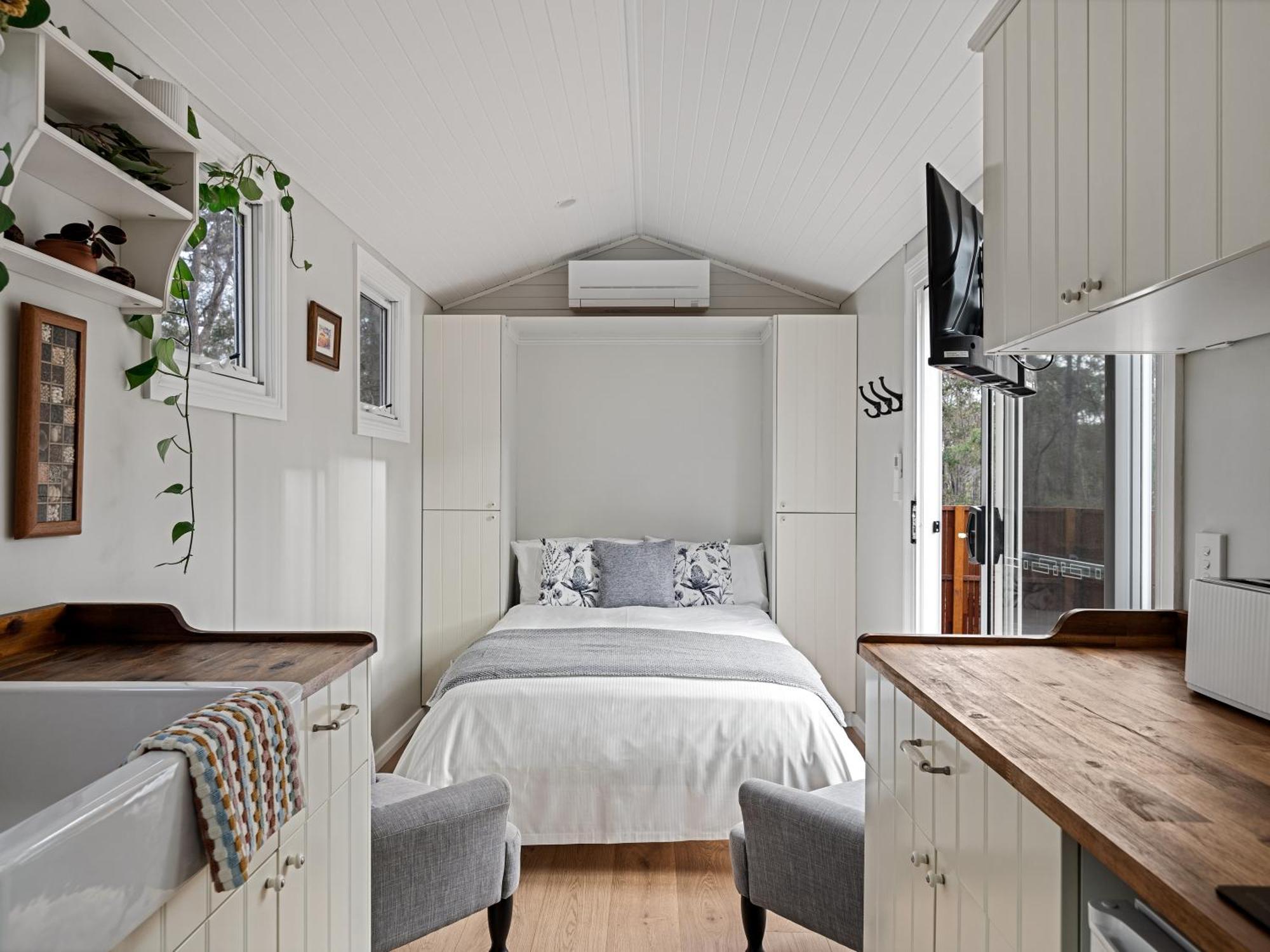 Luxury Tiny Homes In The Forest Rosa Glen